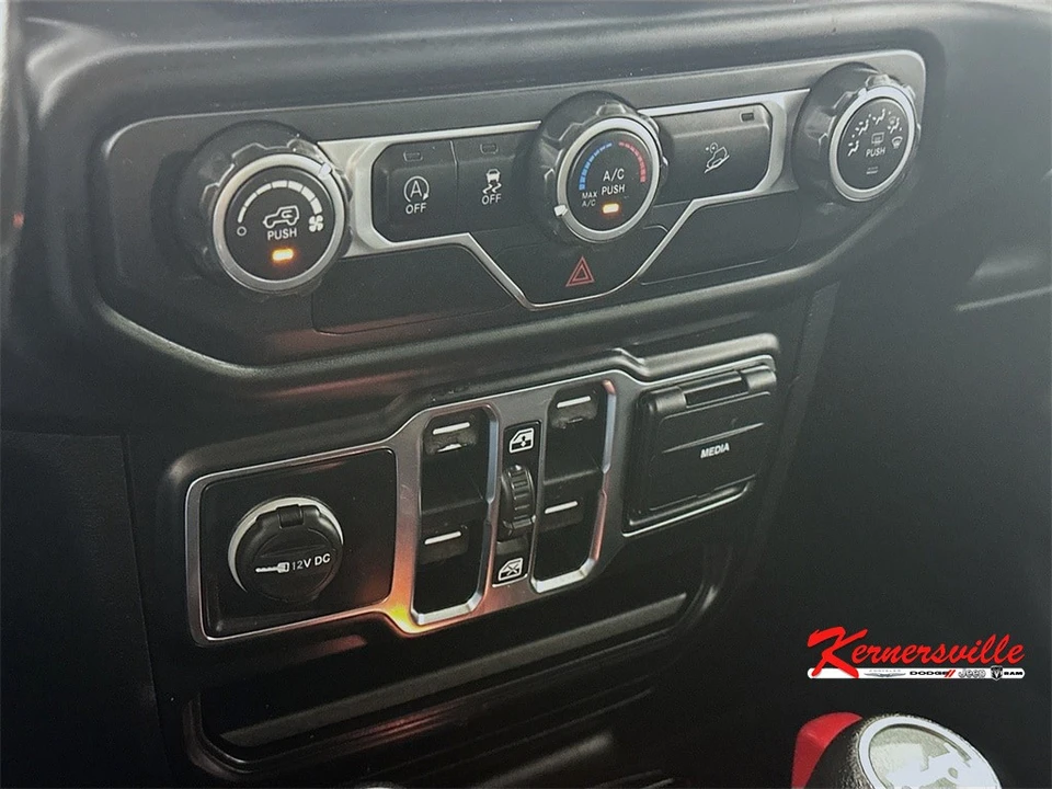2020 Jeep JL Wrangler - Image 18 of 21