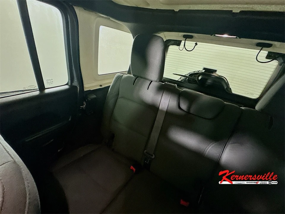 2020 Jeep JL Wrangler - Image 12 of 21