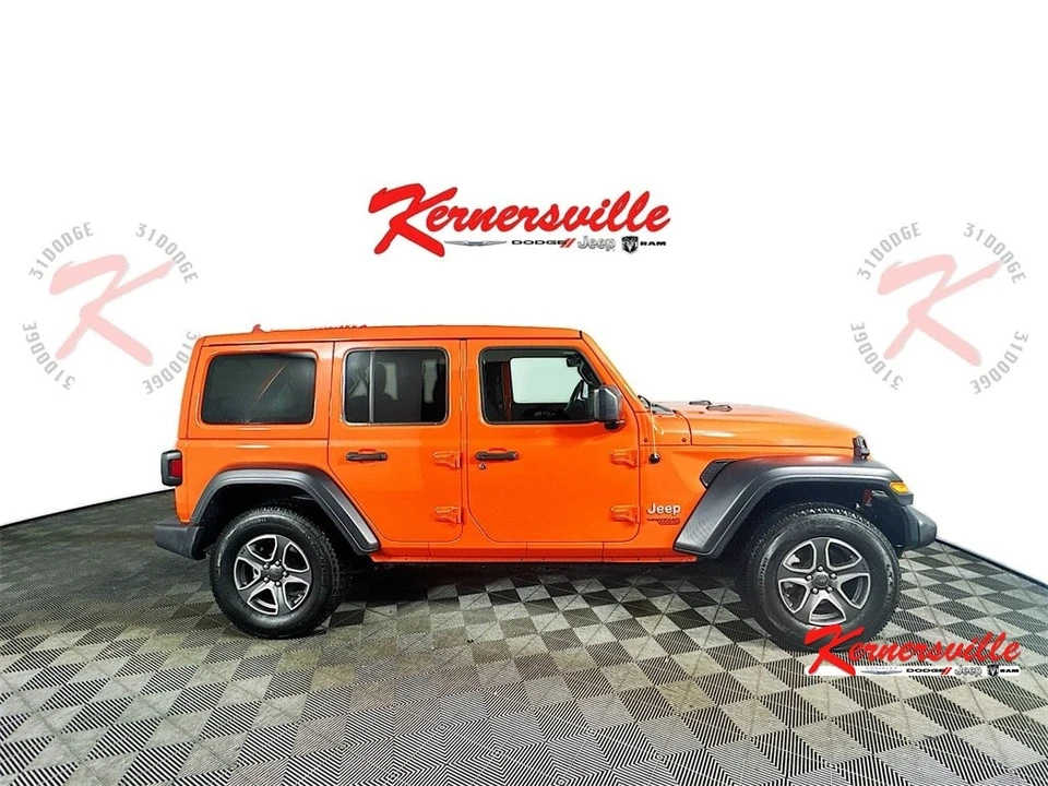 2020 Jeep JL Wrangler - Image 8 of 21
