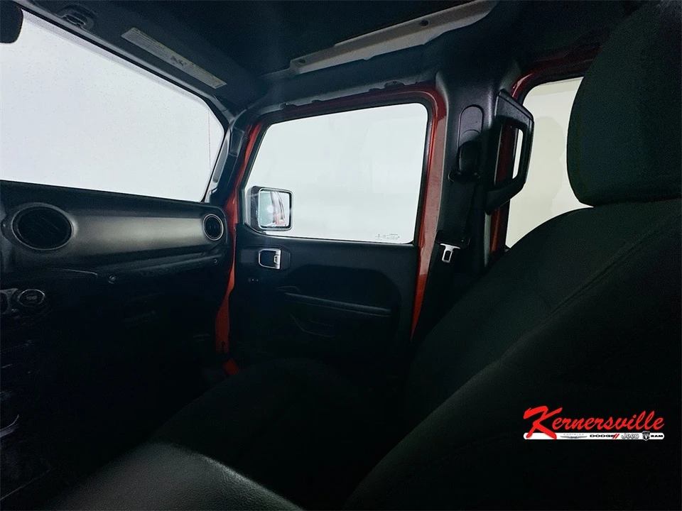 2020 Jeep JL Wrangler - Image 11 of 21