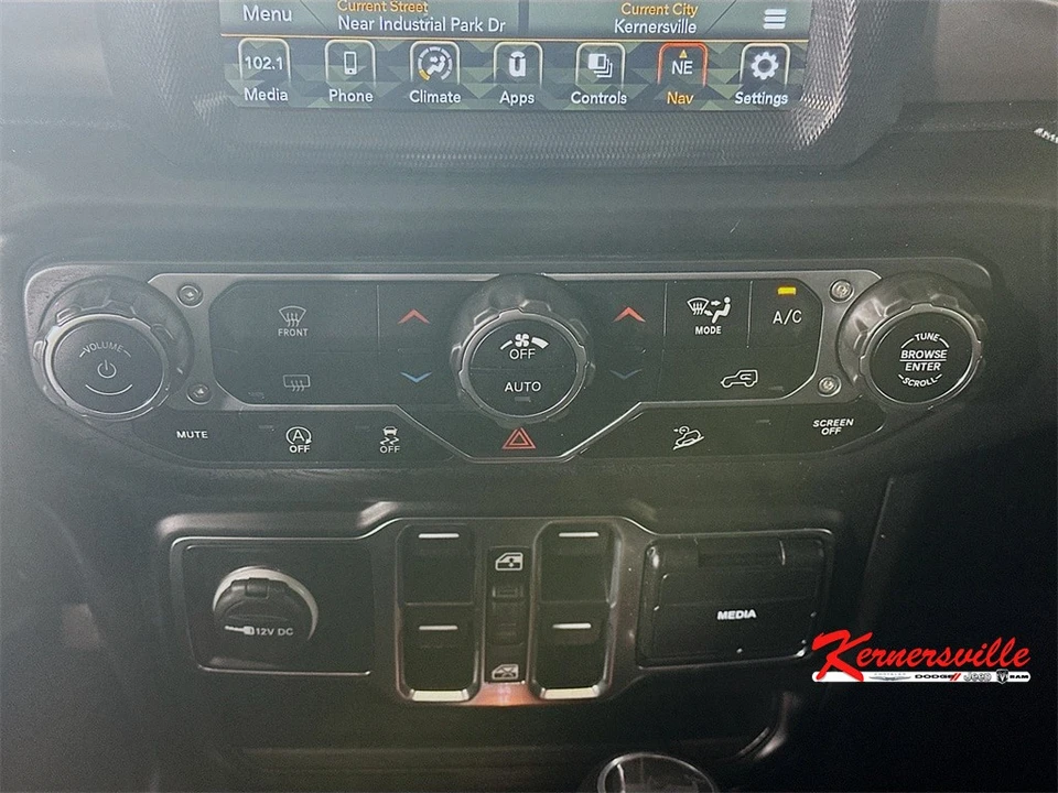 2020 Jeep JL Wrangler - Image 18 of 21