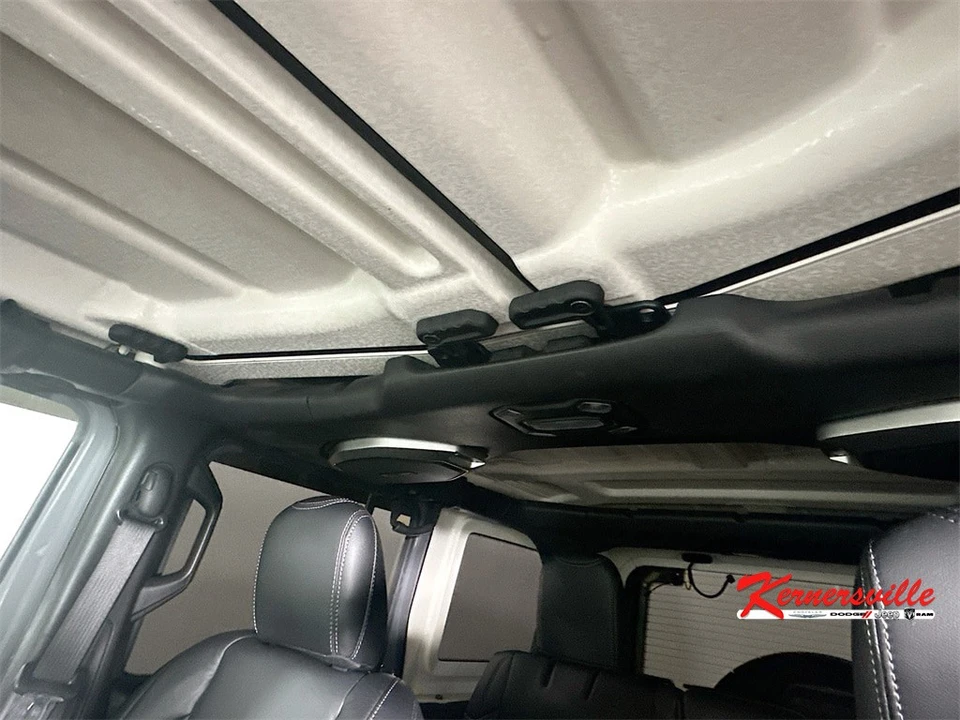2020 Jeep JL Wrangler - Image 21 of 21