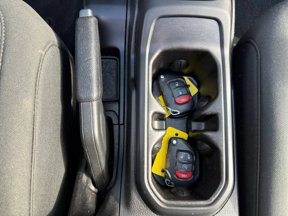 2020 Jeep JL Wrangler - Image 19 of 20