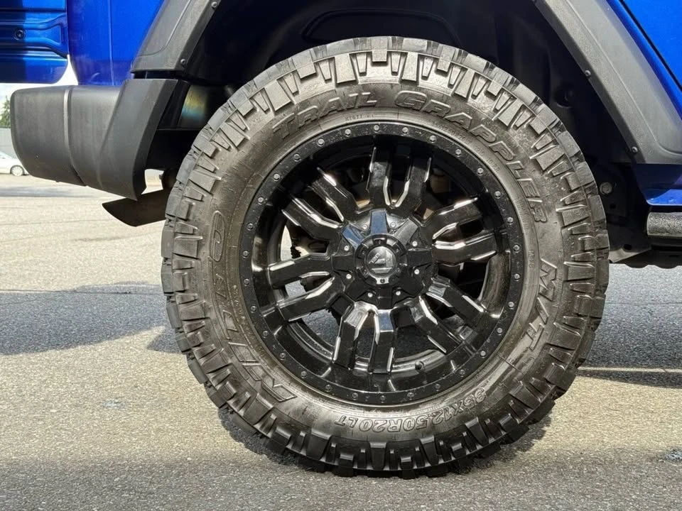 2020 Jeep JL Wrangler - Image 13 of 20