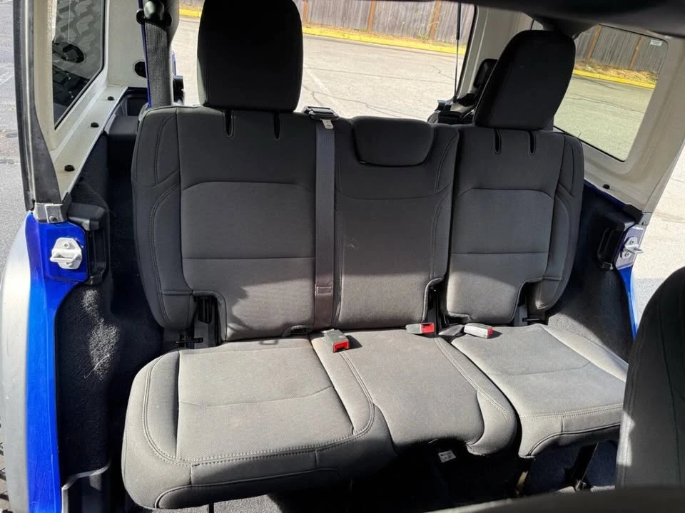 2020 Jeep JL Wrangler - Image 9 of 20