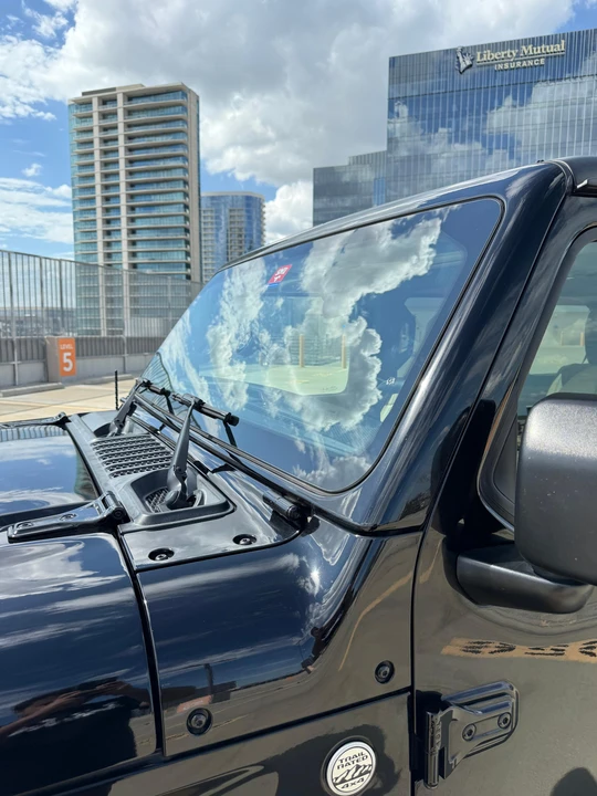 2020 Jeep JL Wrangler - Image 20 of 31