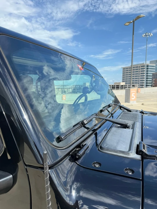 2020 Jeep JL Wrangler - Image 25 of 31