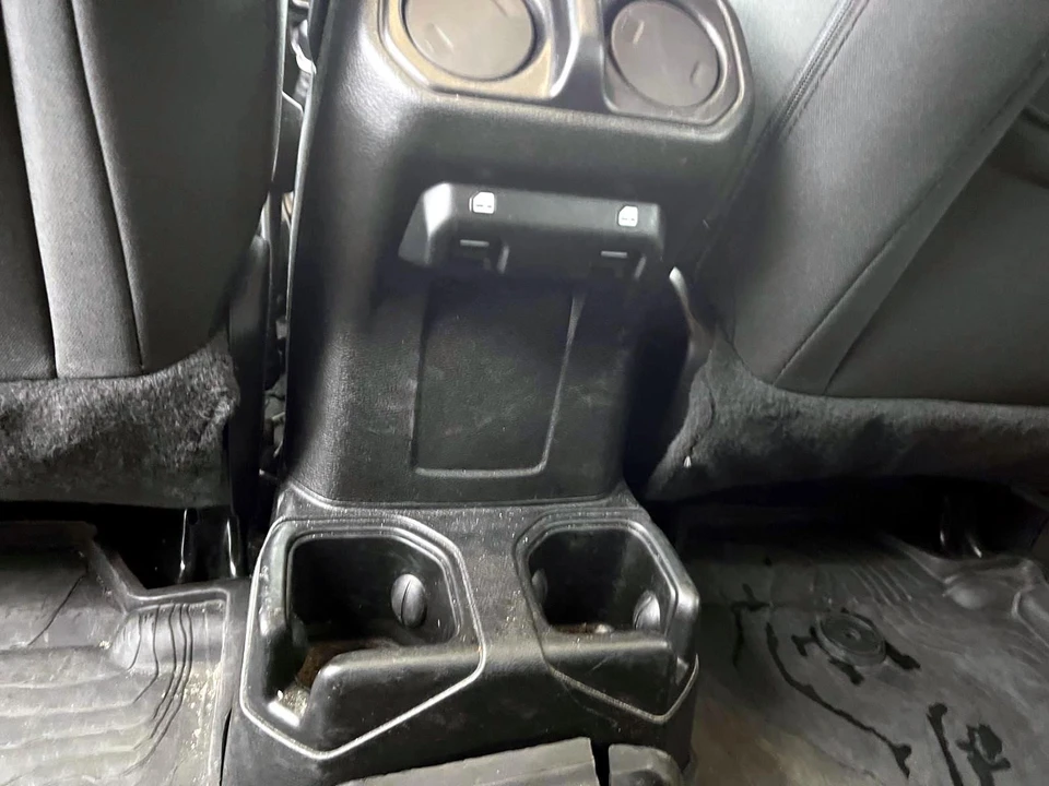 2020 Jeep JL Wrangler - Image 14 of 21