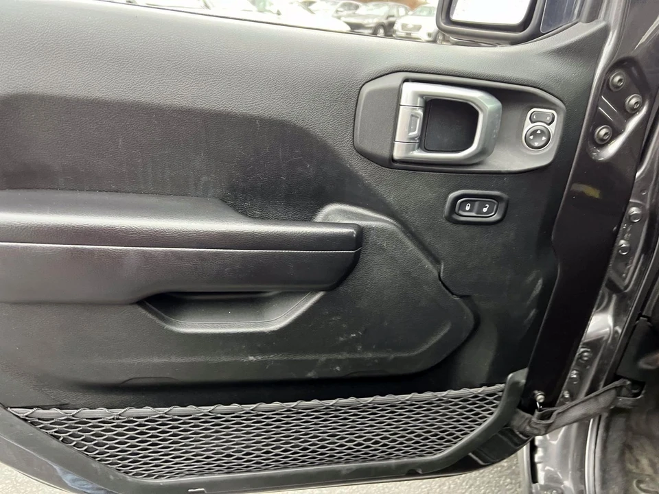 2020 Jeep JL Wrangler - Image 16 of 21