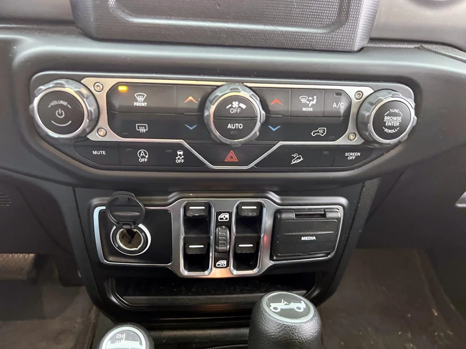 2020 Jeep JL Wrangler - Image 21 of 21