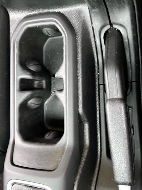 2020 Jeep JL Wrangler - Image 19 of 21