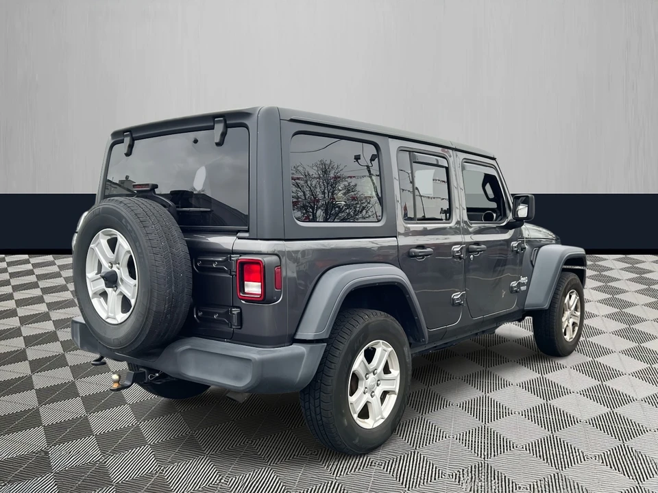 2020 Jeep JL Wrangler - Image 5 of 21
