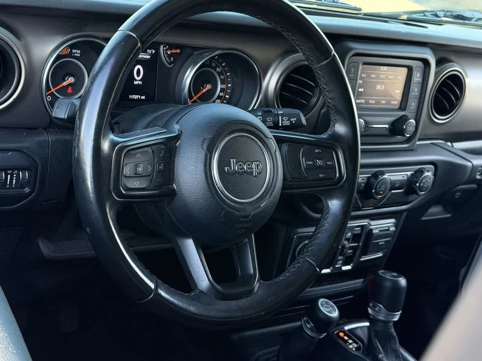 2020 Jeep JL Wrangler - Image 4 of 8