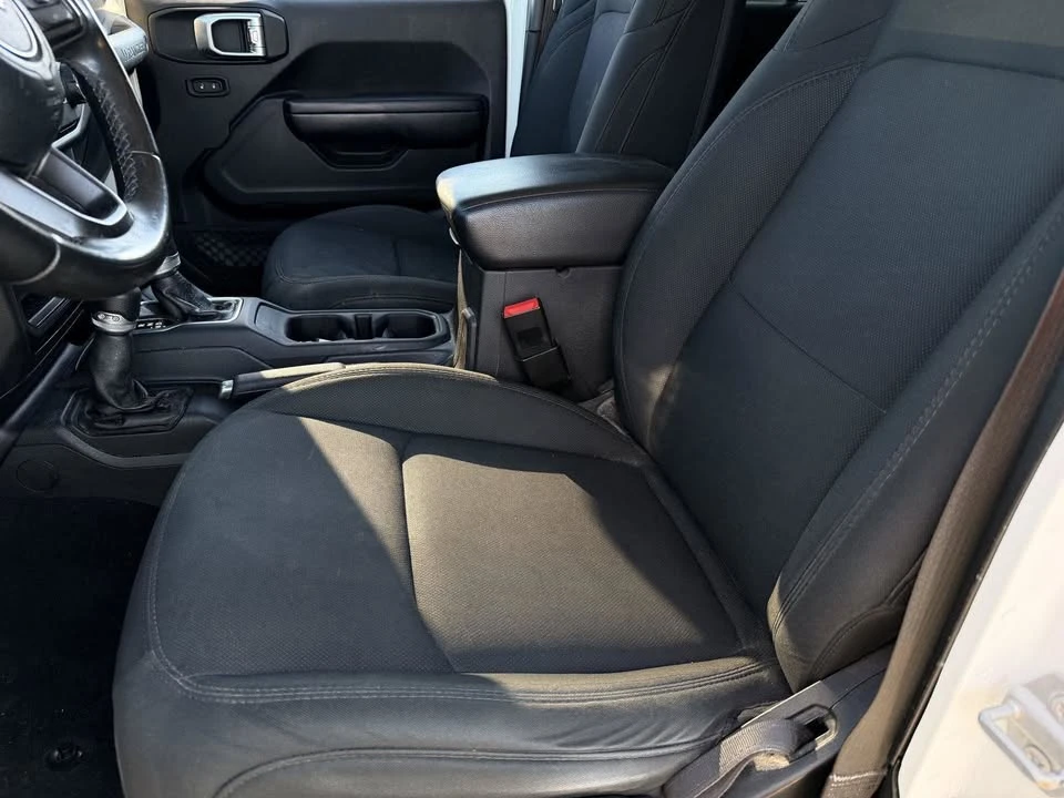 2020 Jeep JL Wrangler - Image 7 of 8