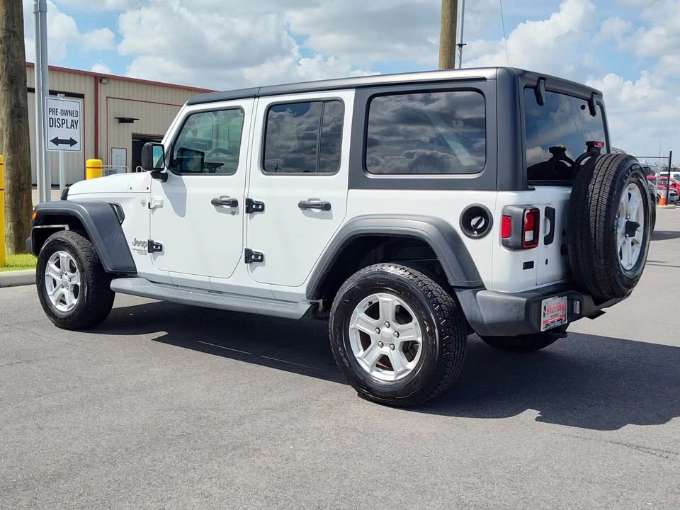 2020 Jeep JL Wrangler - Image 2 of 6