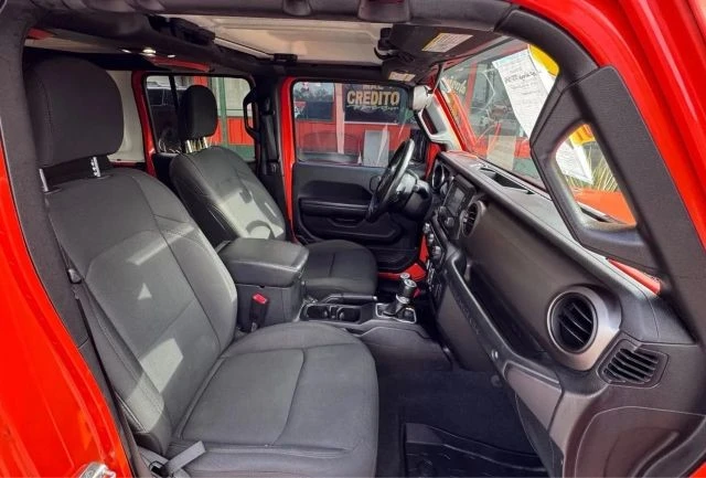 2020 Jeep JL Wrangler - Image 15 of 15