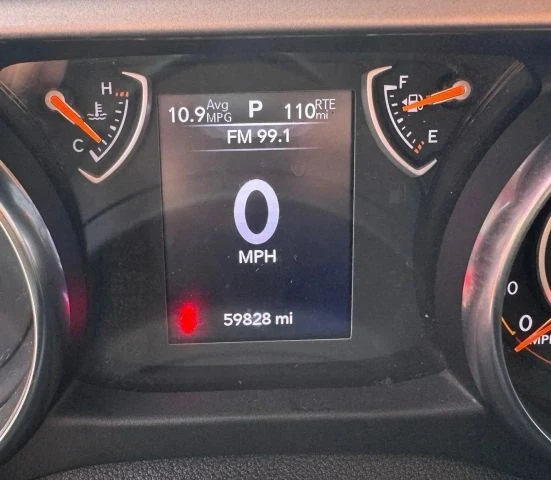2020 Jeep JL Wrangler - Image 14 of 15
