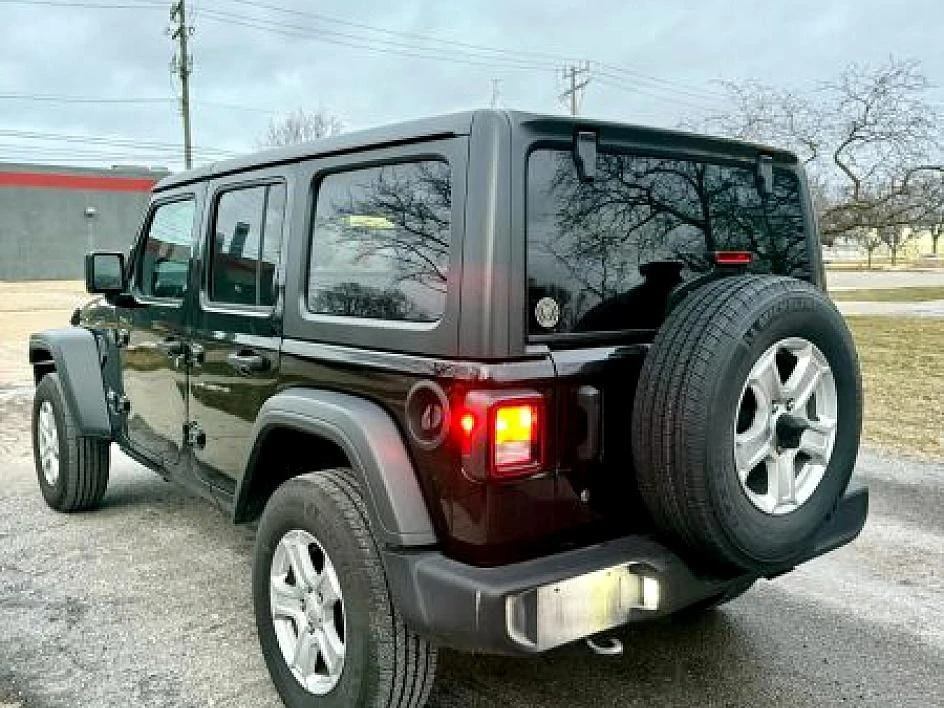 2020 Jeep - Image 3 of 21