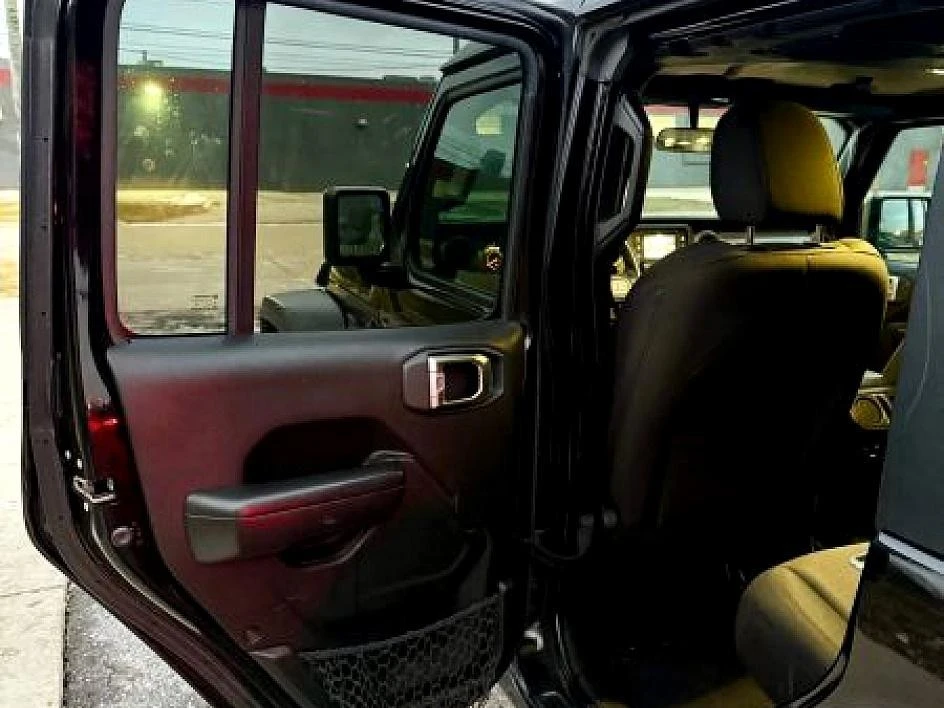 2020 Jeep - Image 16 of 21