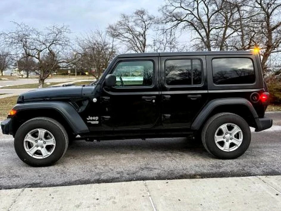 2020 Jeep - Image 2 of 21