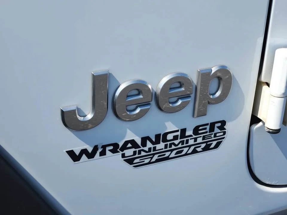 2020 Jeep JL Wrangler - Image 4 of 8