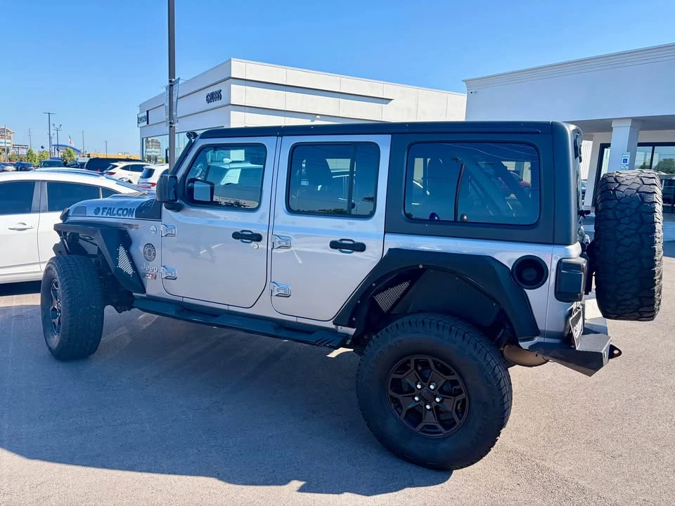 2020 Jeep JL Wrangler - Image 2 of 9
