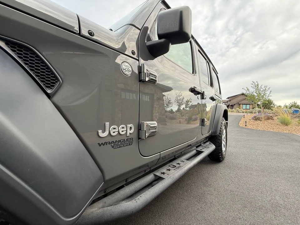 2020 Jeep Wrangler - Image 19 of 22