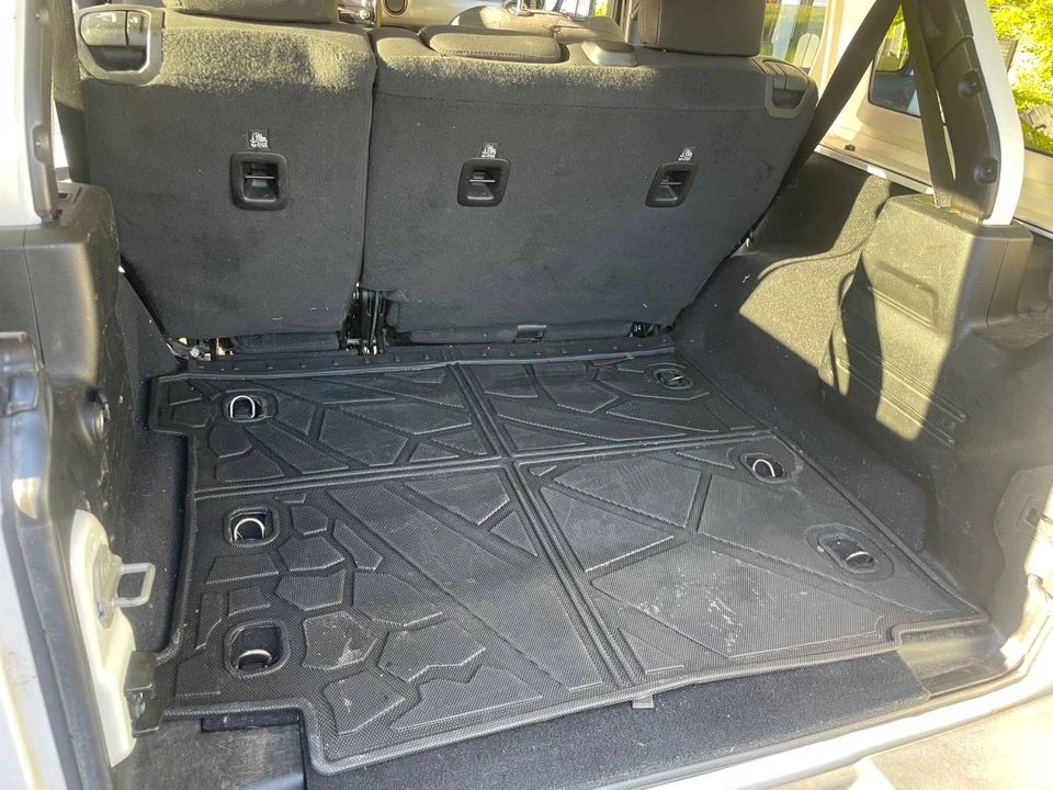 2020 Jeep JL Wrangler - Image 19 of 20