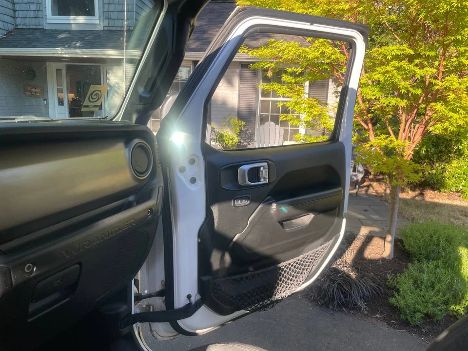 2020 Jeep JL Wrangler - Image 11 of 20