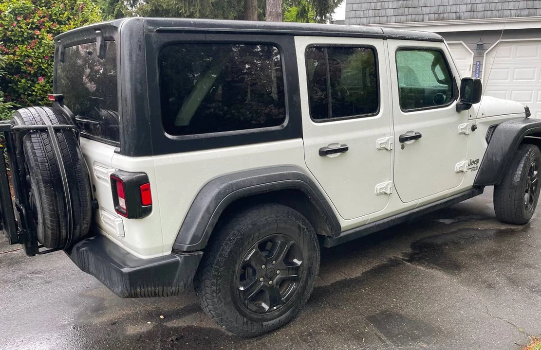 2020 Jeep JL Wrangler - Image 2 of 20