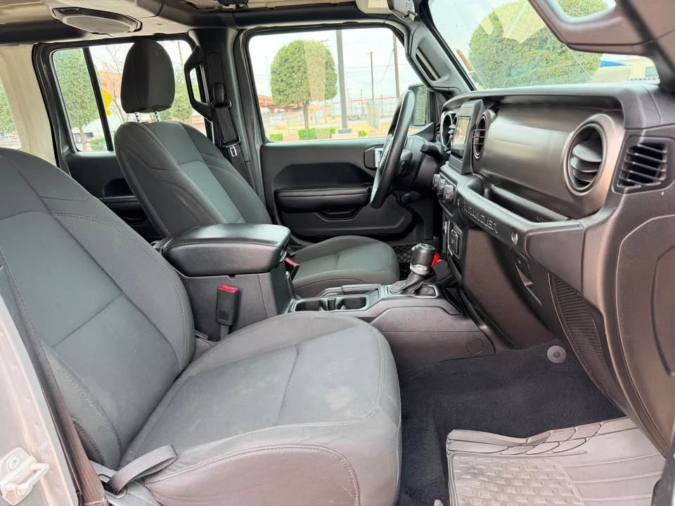2020 Jeep JL Wrangler - Image 8 of 19