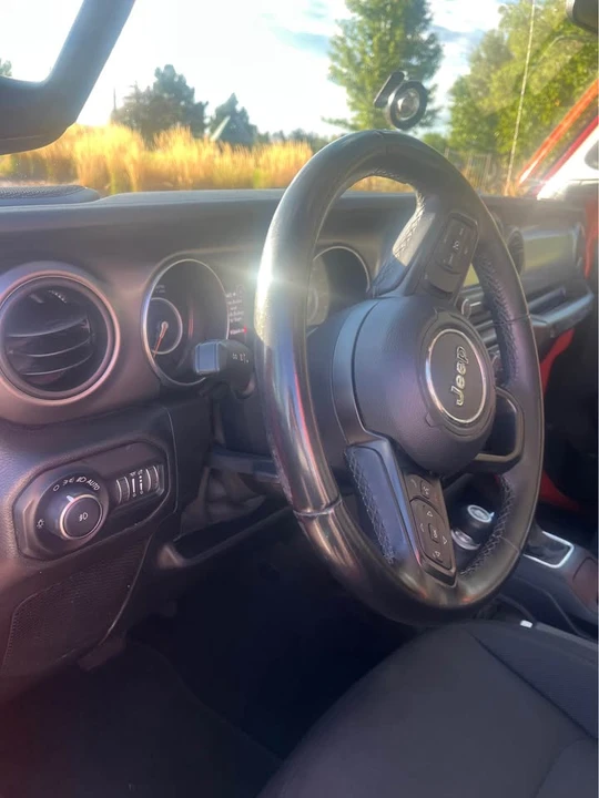 2020 Jeep JL Wrangler - Image 7 of 15