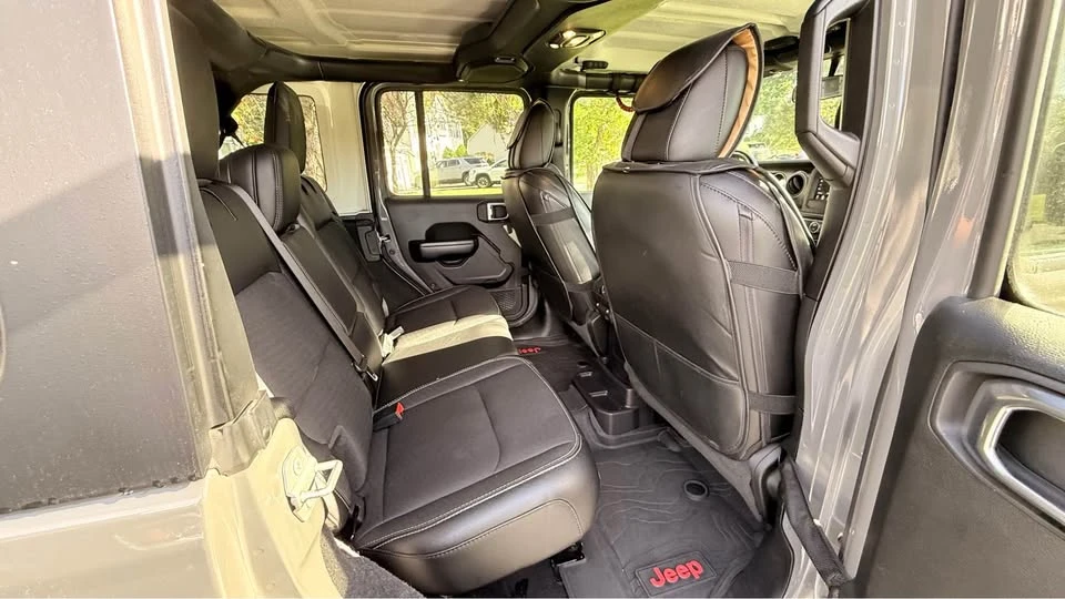 2020 Jeep JL Wrangler - Image 4 of 19