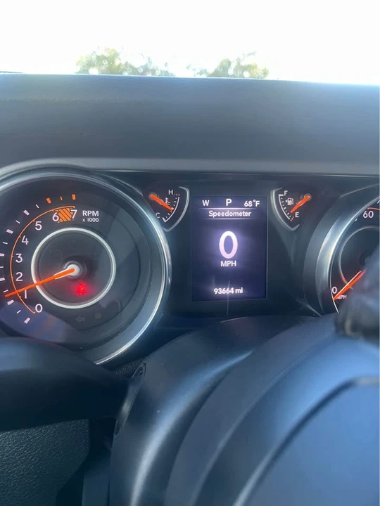 2020 Jeep JL Wrangler - Image 10 of 15