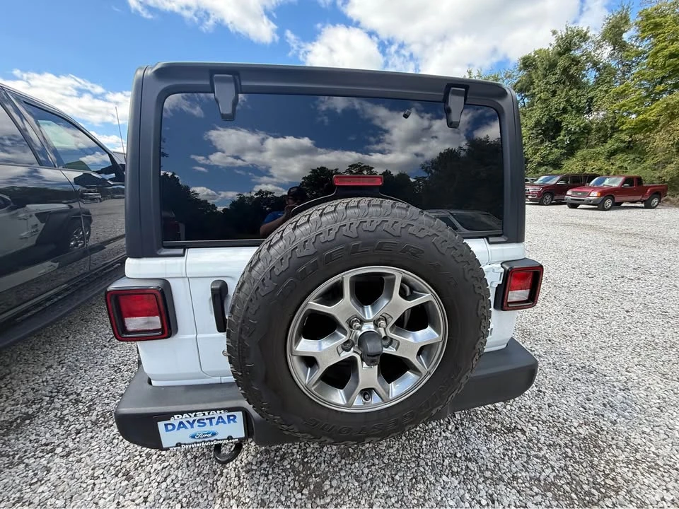 2020 Jeep JL Wrangler - Image 7 of 13