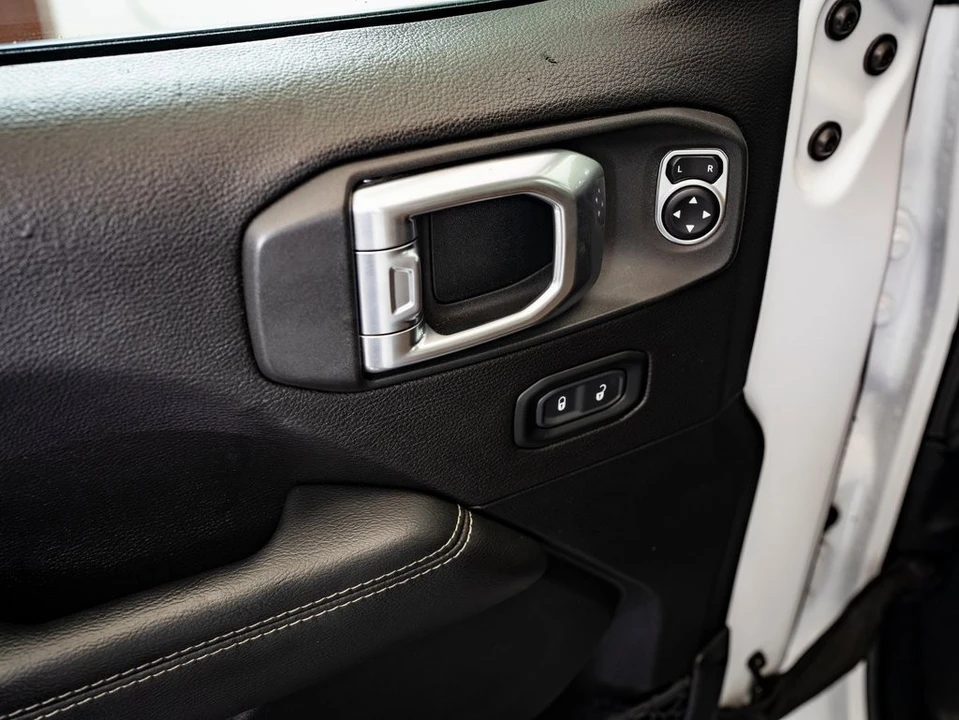 2020 Jeep JL Wrangler - Image 21 of 21