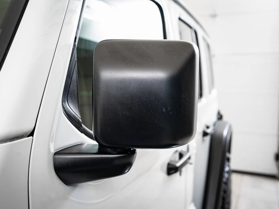 2020 Jeep JL Wrangler - Image 14 of 21