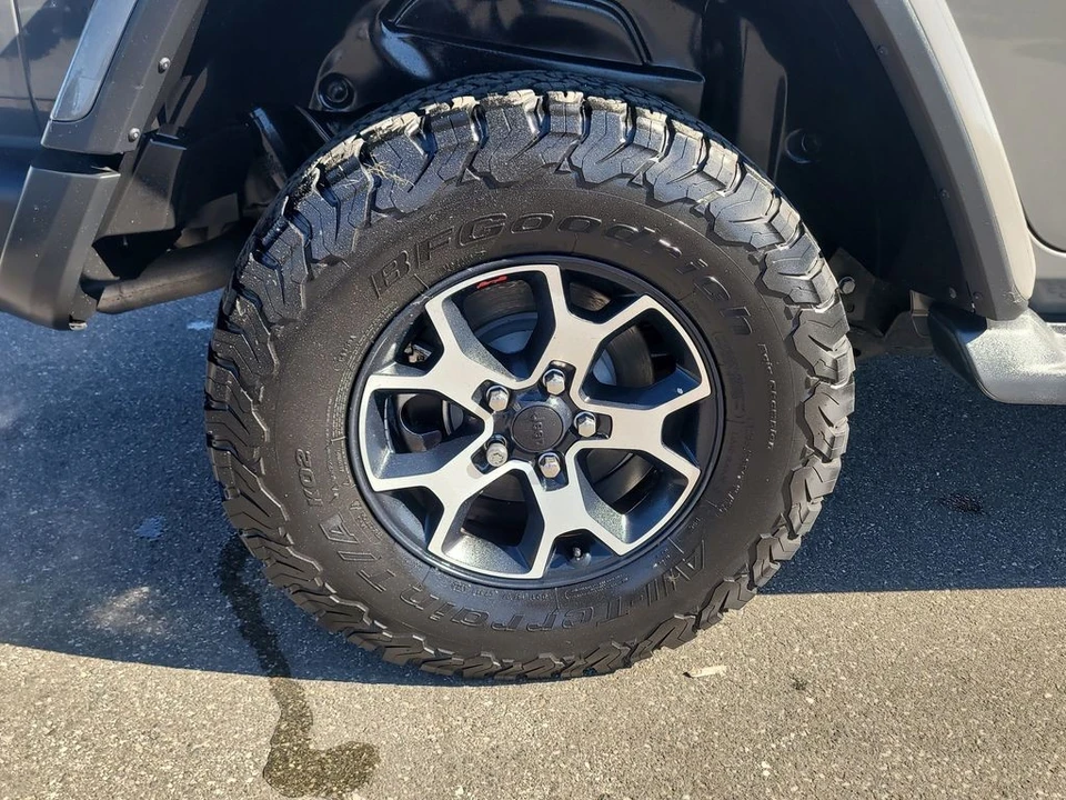 2020 Jeep JL Wrangler - Image 5 of 12