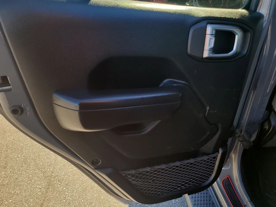 2020 Jeep JL Wrangler - Image 9 of 12