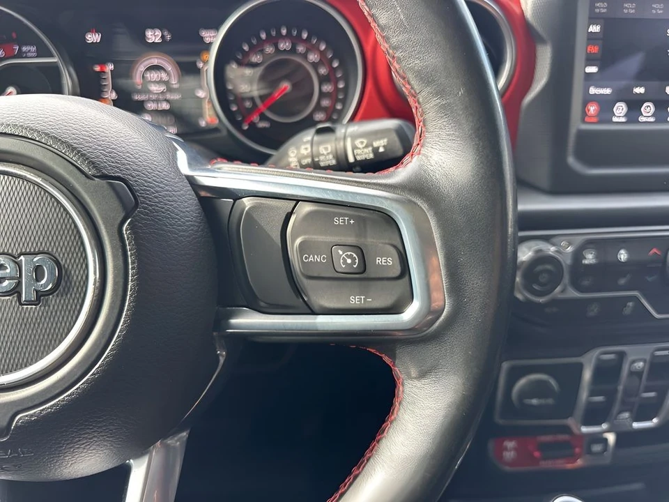 2020 Jeep - Image 14 of 31