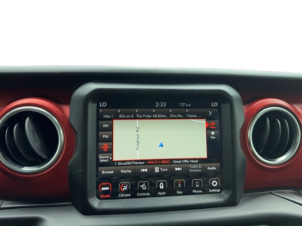 2020 Jeep JL Wrangler - Image 20 of 31