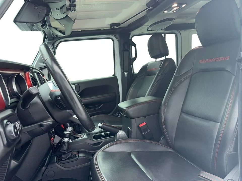 2020 Jeep JL Wrangler - Image 28 of 31