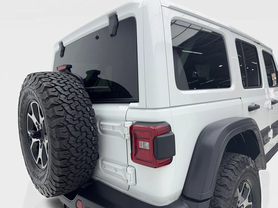 2020 Jeep JL Wrangler - Image 7 of 31