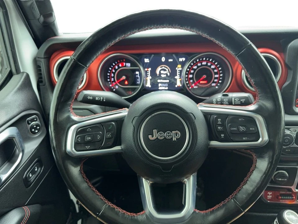2020 Jeep JL Wrangler - Image 18 of 31