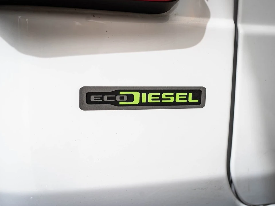 2020 Jeep JL Wrangler - Image 20 of 21