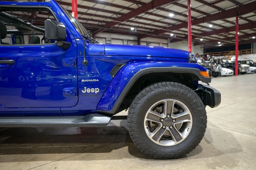 2020 Jeep JL Wrangler - Image 11 of 12