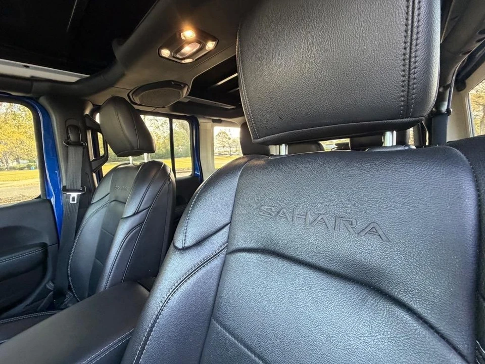 2020 Jeep JL Wrangler - Image 9 of 31
