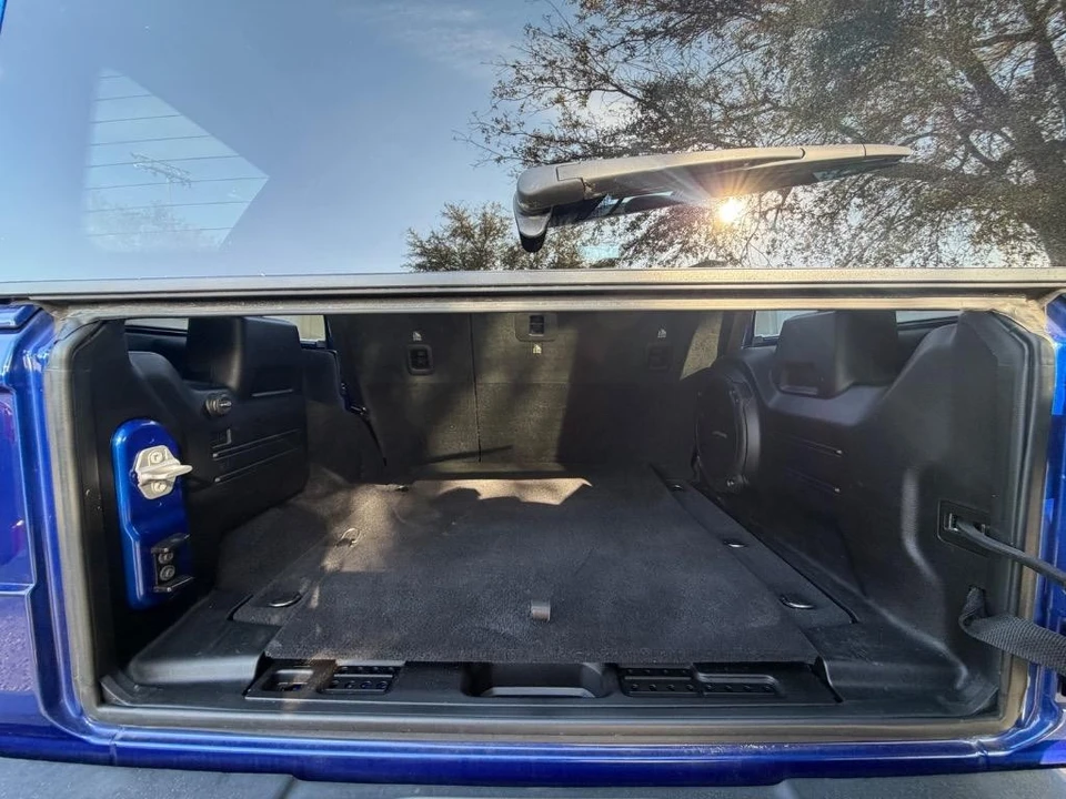 2020 Jeep JL Wrangler - Image 28 of 31