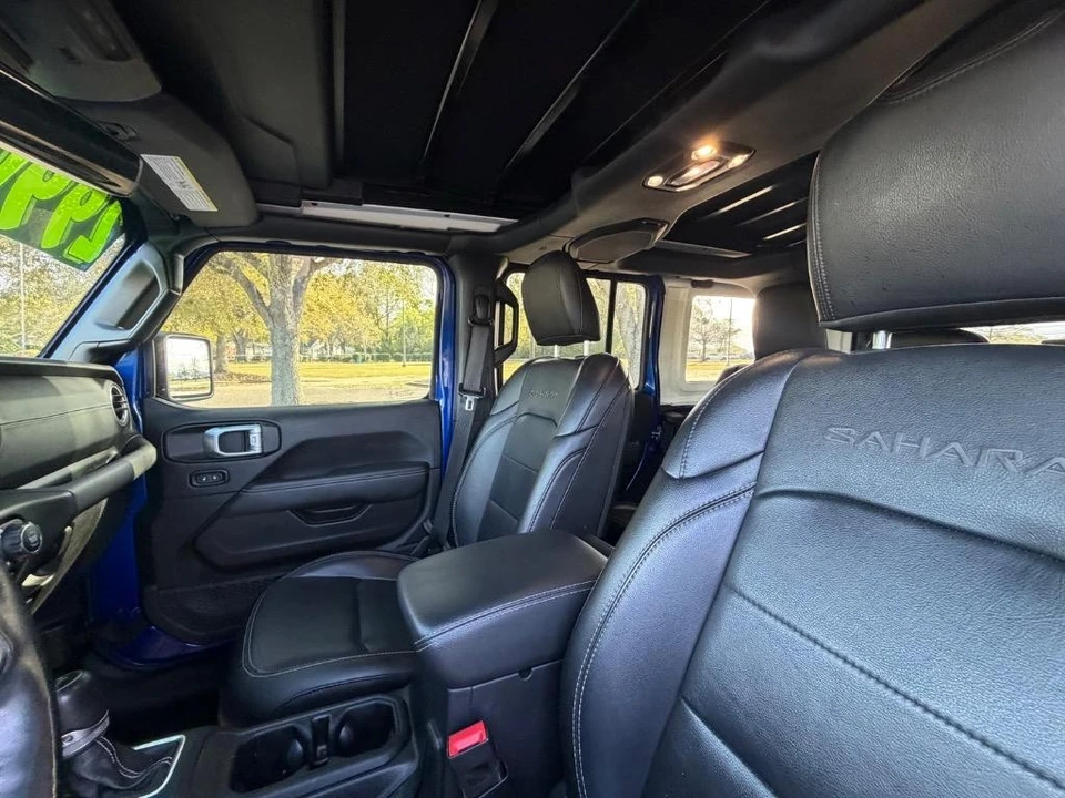 2020 Jeep JL Wrangler - Image 8 of 31