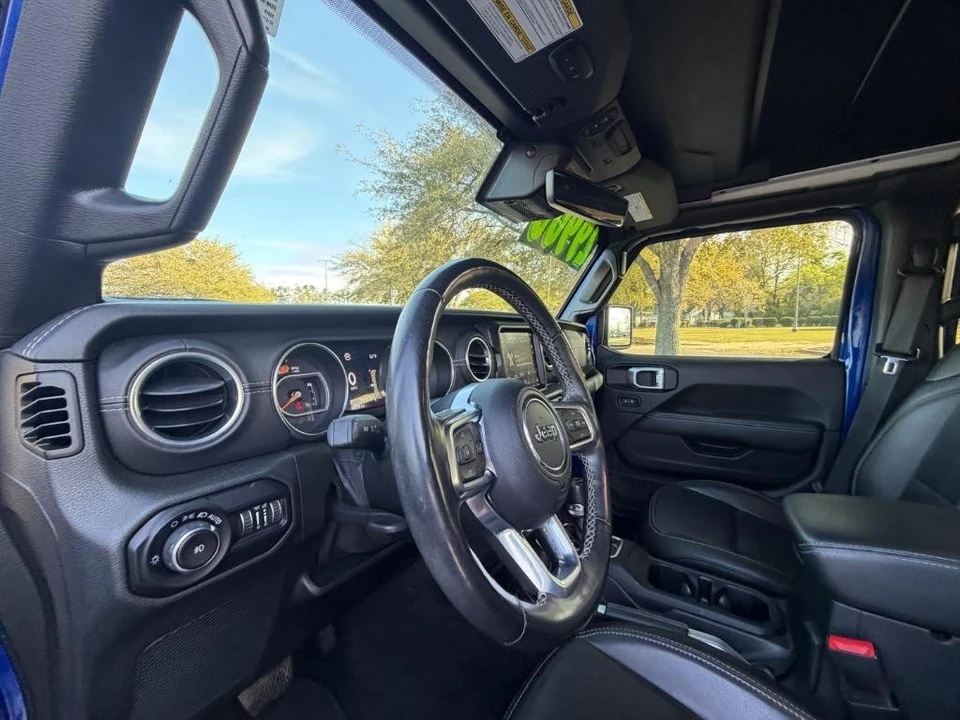 2020 Jeep JL Wrangler - Image 7 of 31